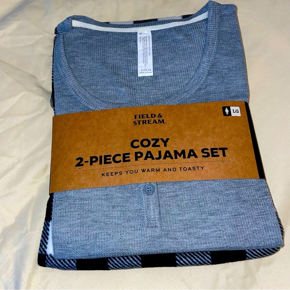 Field & Stream Cozy Pajamas - Picture 1 of 6